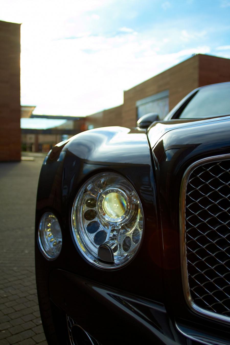  Bentley Mulsanne 2010 года  (фото 218 из 262)